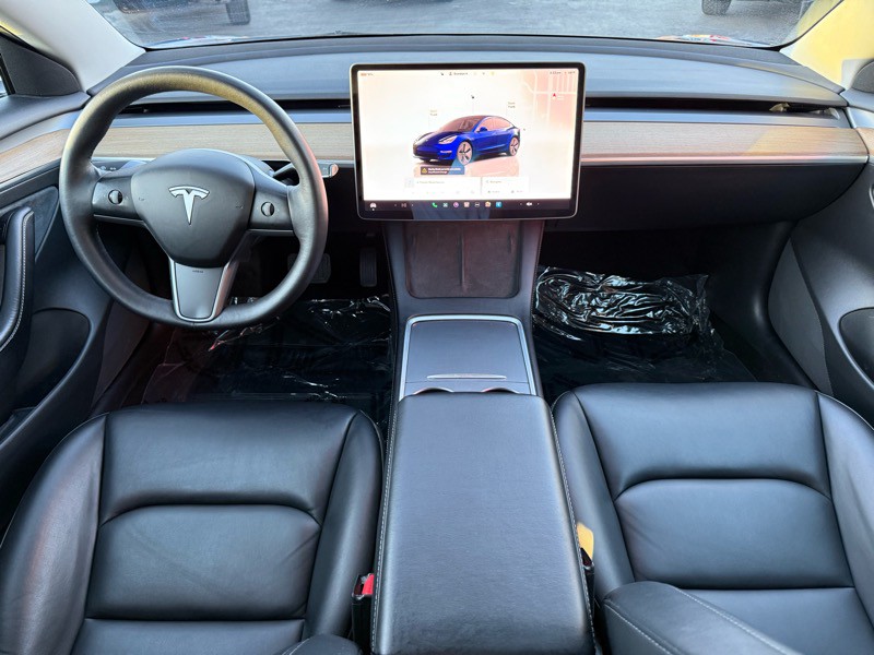 2022 Tesla Model 3 Image 15