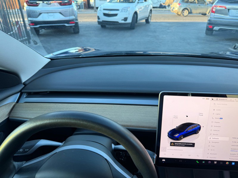 2022 Tesla Model 3 Image 23