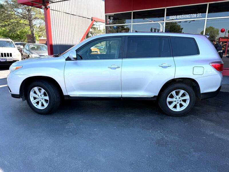 2011 Toyota Highlander Image 2