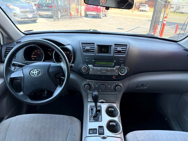 2011 Toyota Highlander Image 15