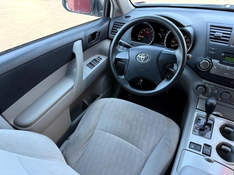 2011 Toyota Highlander Image 20