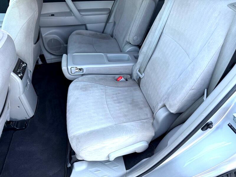 2011 Toyota Highlander Image 27