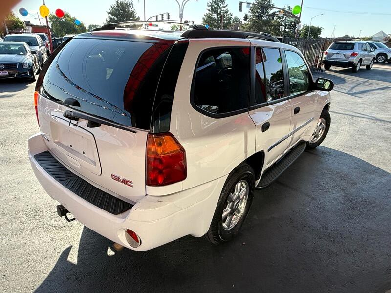 2007 GMC Envoy Image 6