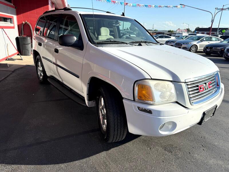 2007 GMC Envoy Image 8
