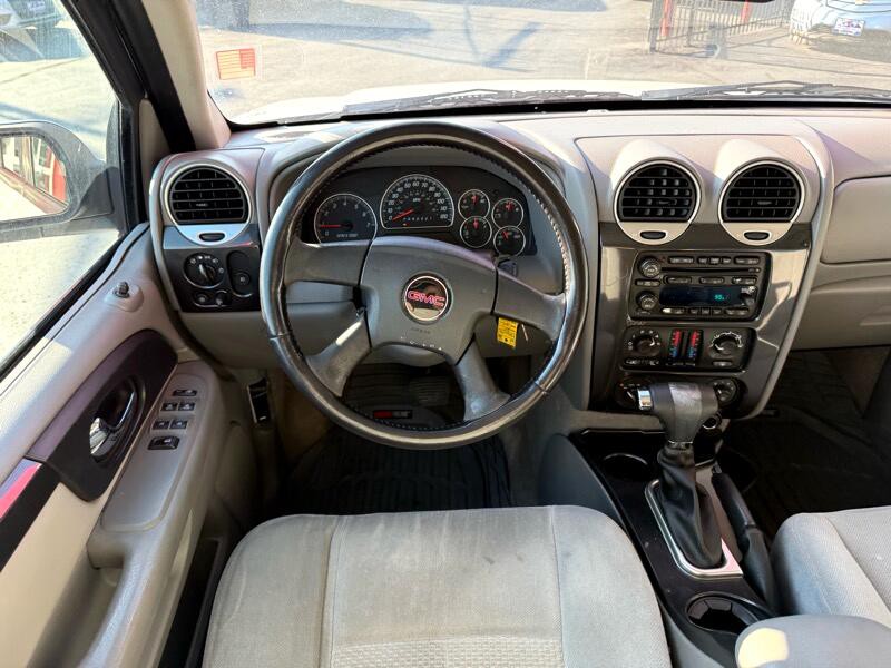 2007 GMC Envoy Image 22