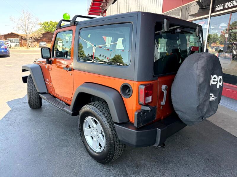2011 Jeep Wrangler Image 3