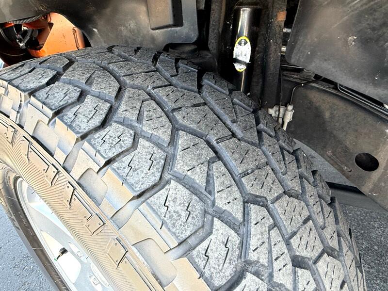 2011 Jeep Wrangler Image 24