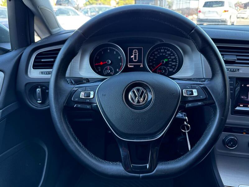 2015 Volkswagen Golf Image 14