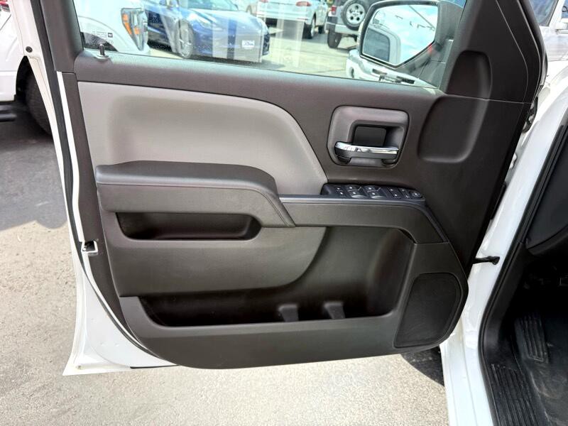 2018 Chevrolet Silverado 1500 Image 12