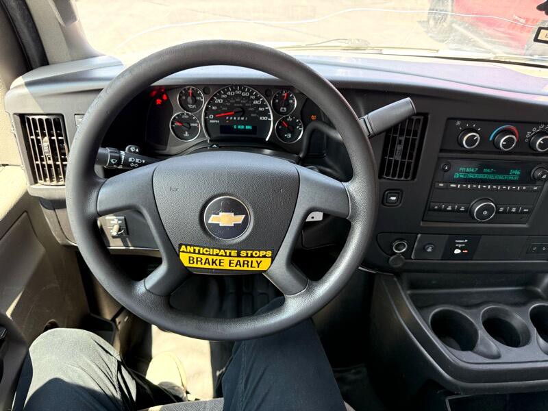 2020 Chevrolet Express Image 23