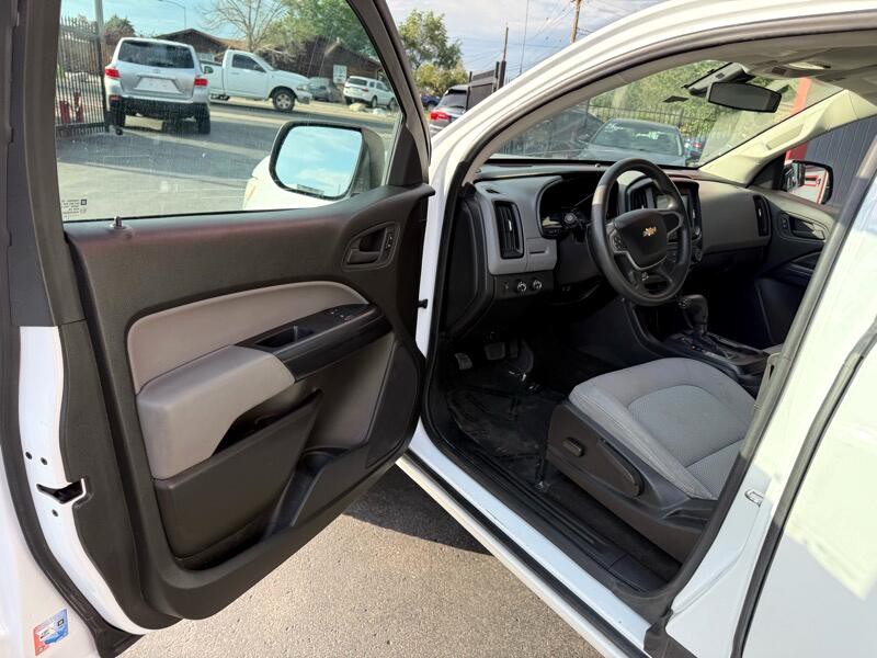 2015 Chevrolet Colorado Image 12