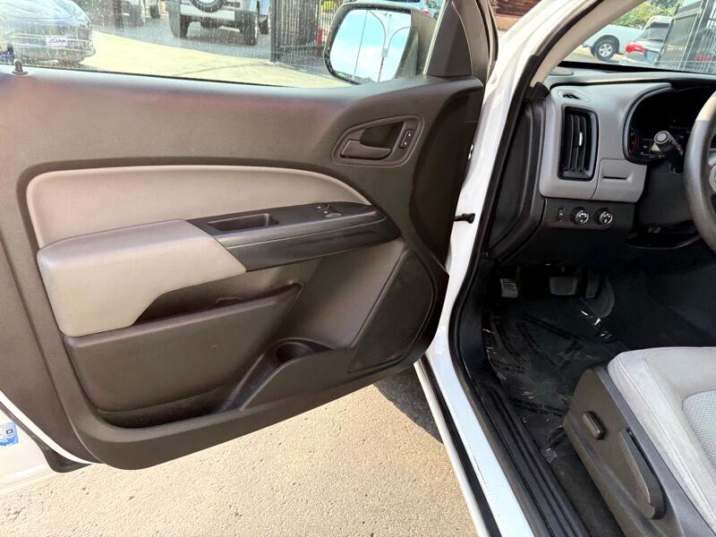 2015 Chevrolet Colorado Image 13