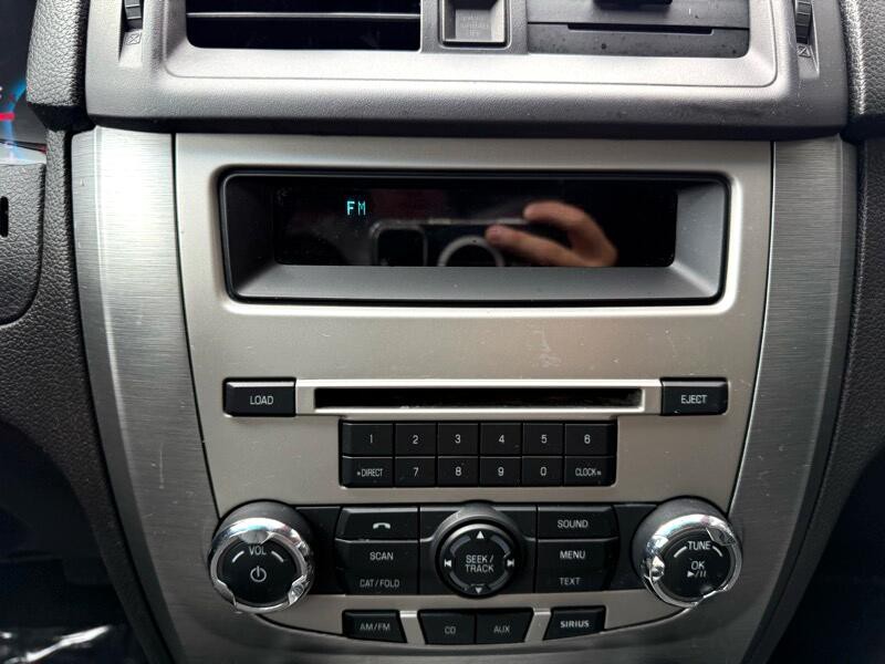 2012 Ford Fusion Image 17