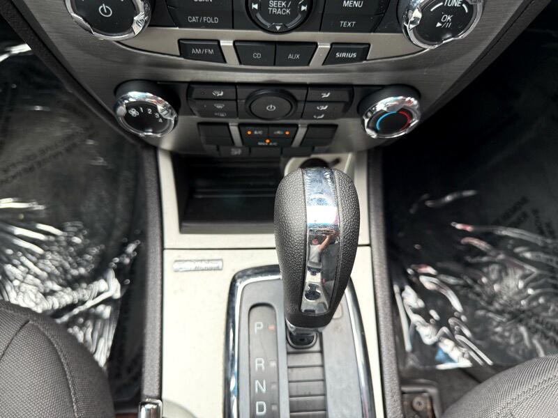 2012 Ford Fusion Image 18