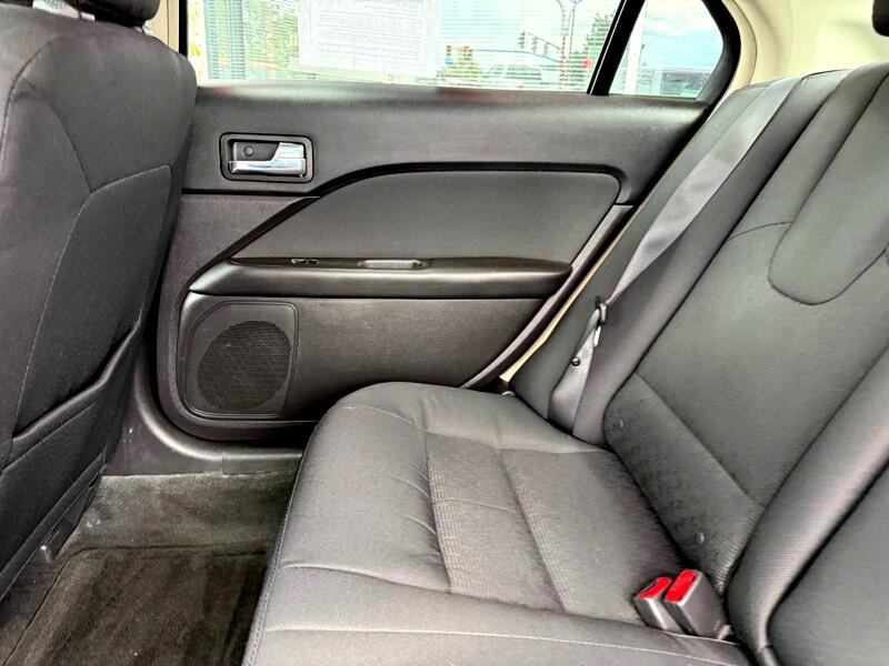 2012 Ford Fusion Image 30