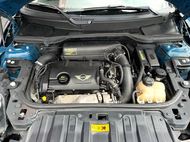 2012 MINI Countryman Image 36
