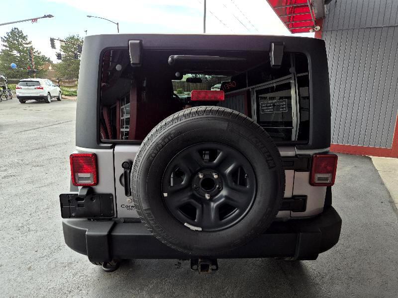 2013 Jeep Wrangler Image 4