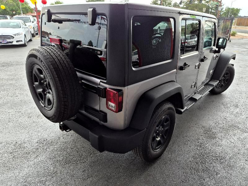 2013 Jeep Wrangler Image 7
