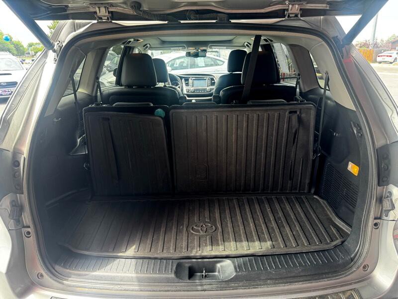 2014 Toyota Highlander Image 5