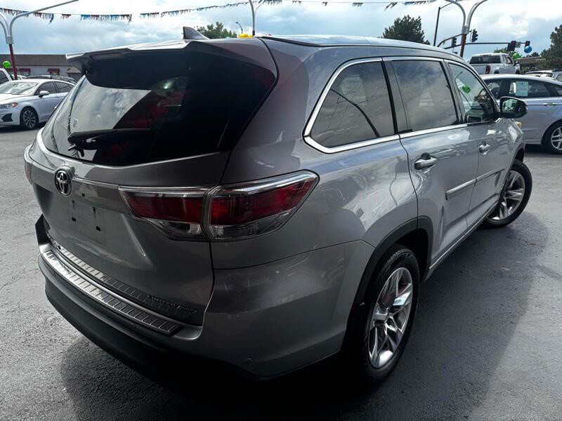 2014 Toyota Highlander Image 6