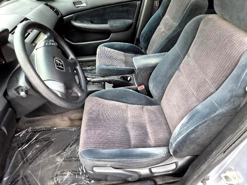2003 Honda Accord Image 13