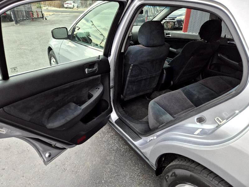 2003 Honda Accord Image 25