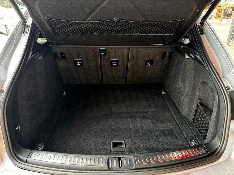 2018 Porsche Macan Image 6