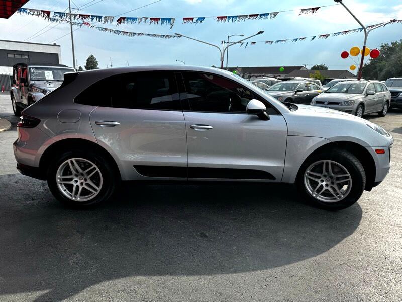 2018 Porsche Macan Image 9