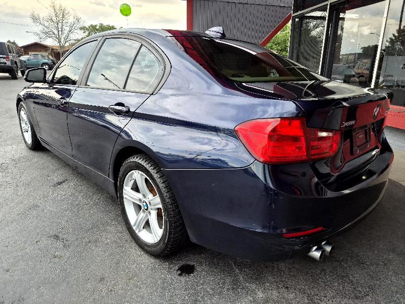 2013 BMW 3 Series Image 3