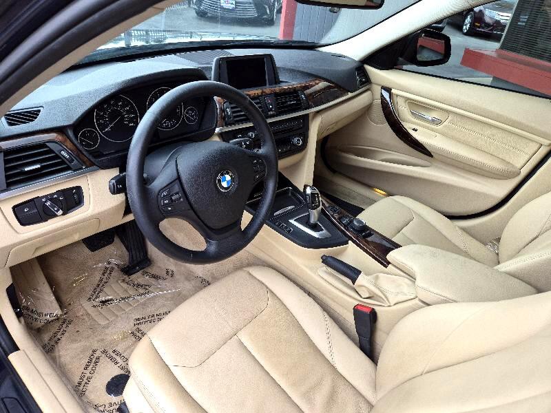2013 BMW 3 Series Image 14
