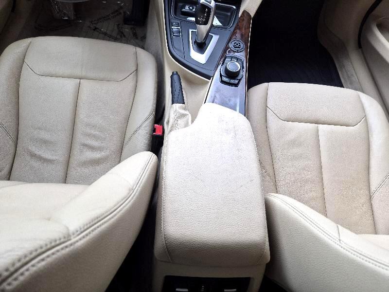 2013 BMW 3 Series Image 20