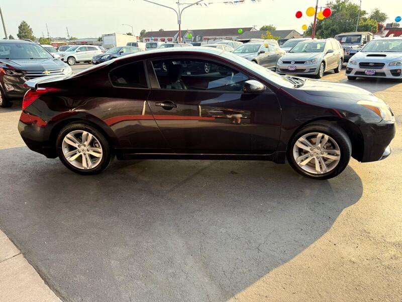 2011 Nissan Altima Image 7