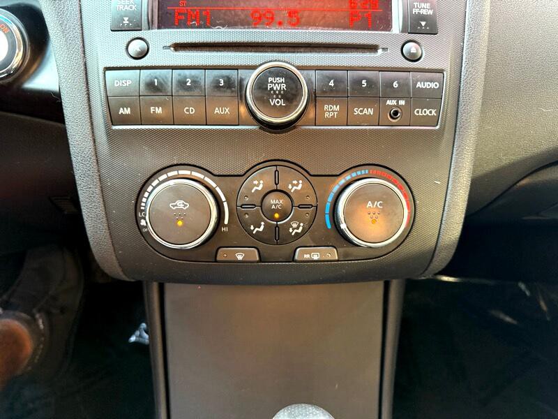 2011 Nissan Altima Image 18