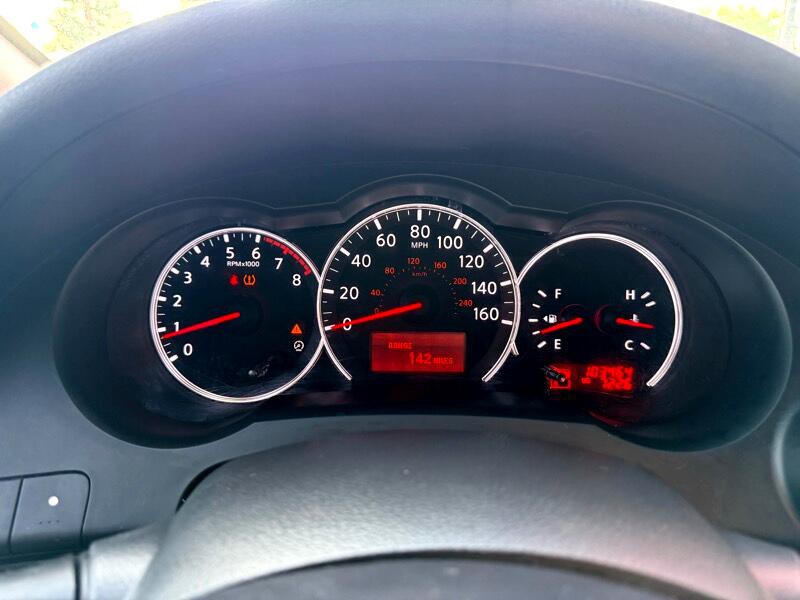 2011 Nissan Altima Image 23