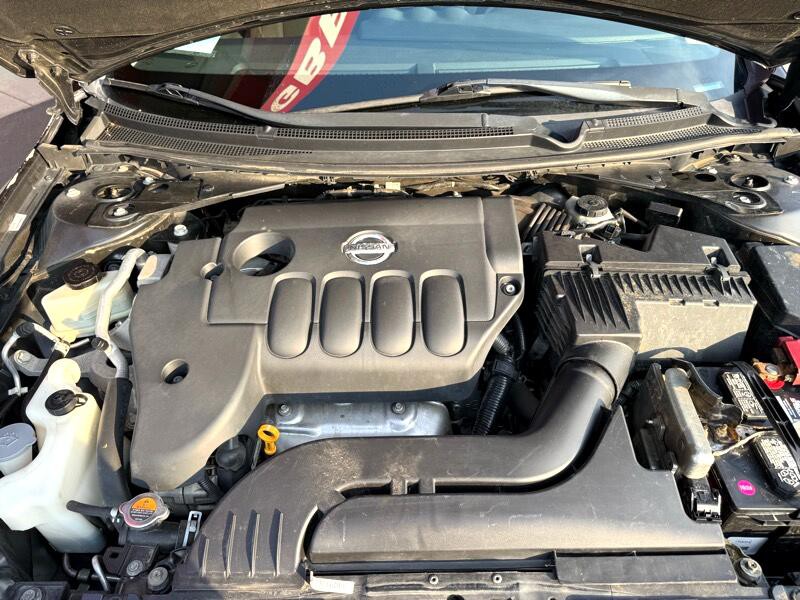2011 Nissan Altima Image 26