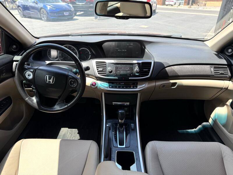 2013 Honda Accord Image 16