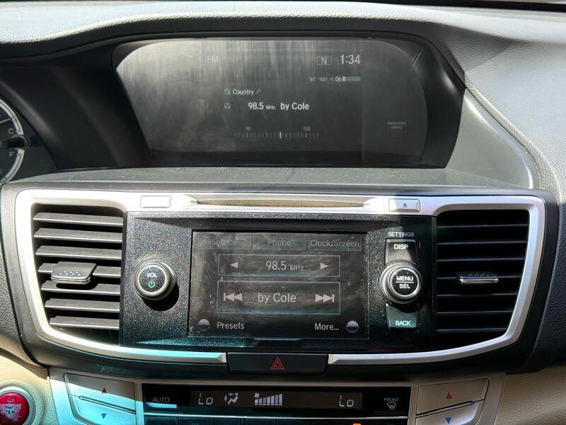 2013 Honda Accord Image 18