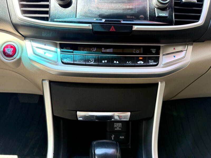2013 Honda Accord Image 19