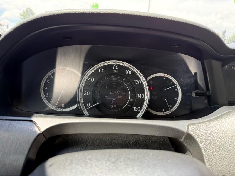 2013 Honda Accord Image 25