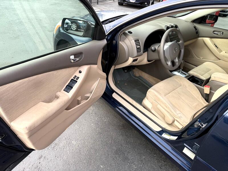2010 Nissan Altima Image 14