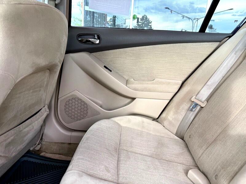 2010 Nissan Altima Image 33