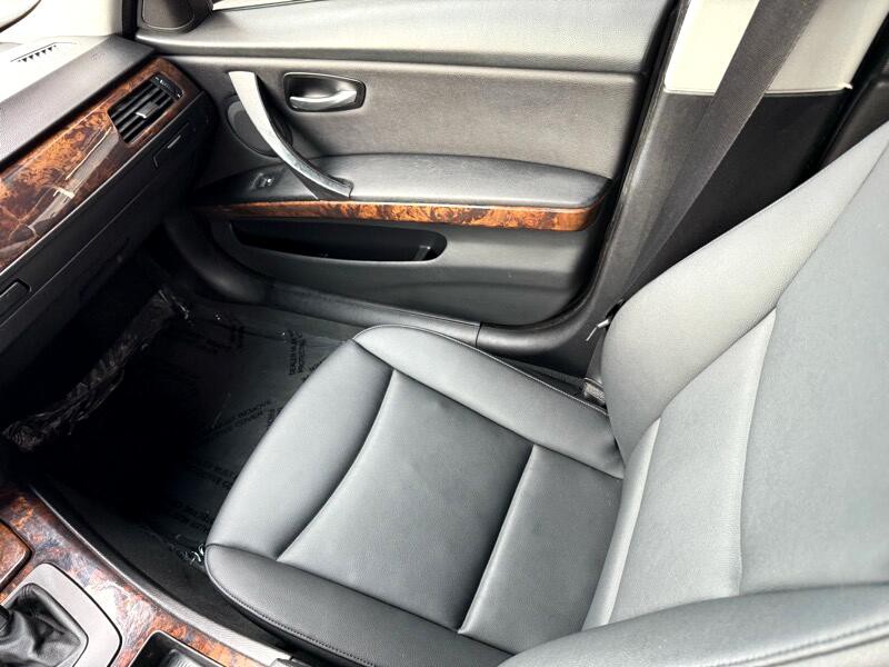 2007 BMW 3 Series Image 17