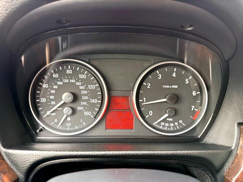 2007 BMW 3 Series Image 25