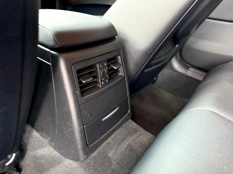 2007 BMW 3 Series Image 29
