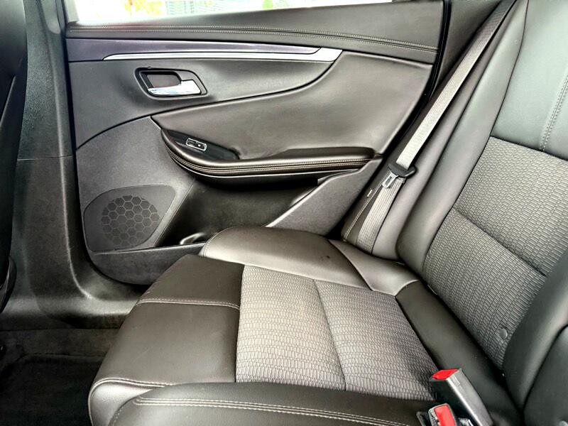 2016 Chevrolet Impala Image 32