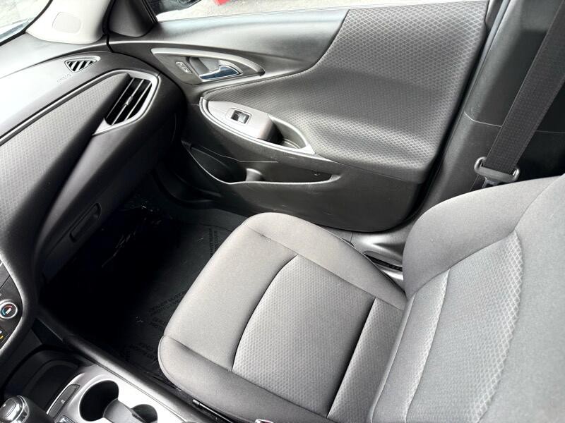 2019 Chevrolet Malibu Image 17