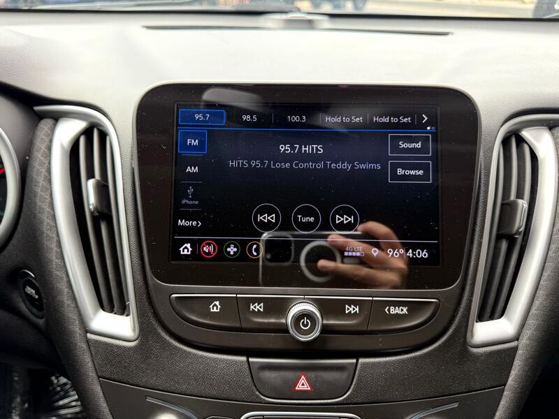 2019 Chevrolet Malibu Image 18
