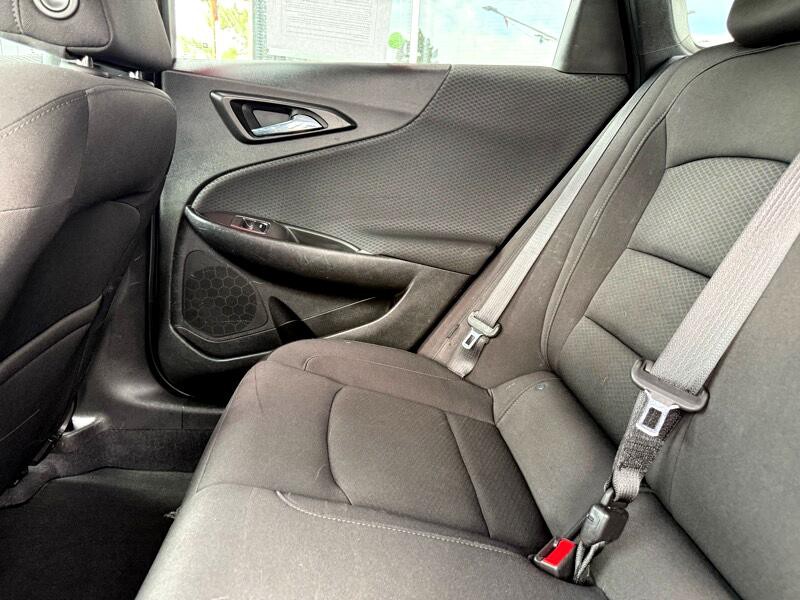 2019 Chevrolet Malibu Image 30