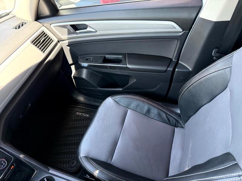 2018 Volkswagen Atlas Image 17