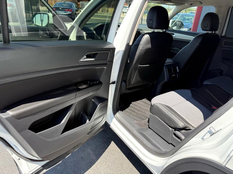 2018 Volkswagen Atlas Image 28